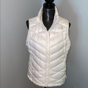 Women’s northface vest
